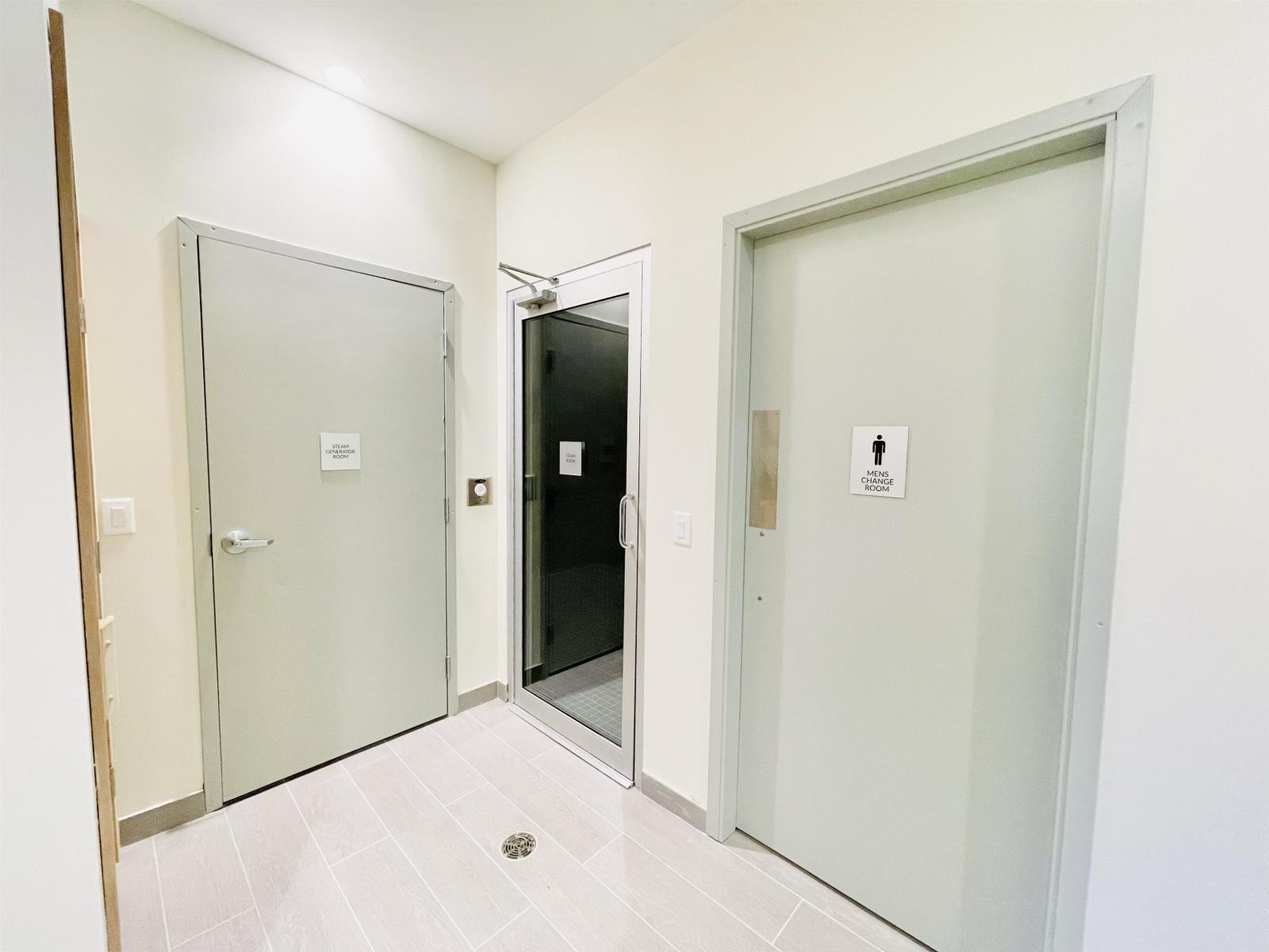 303 1588 Johnston Road, White Rock, British Columbia  V4B 0C5 - Photo 10 - R3153001