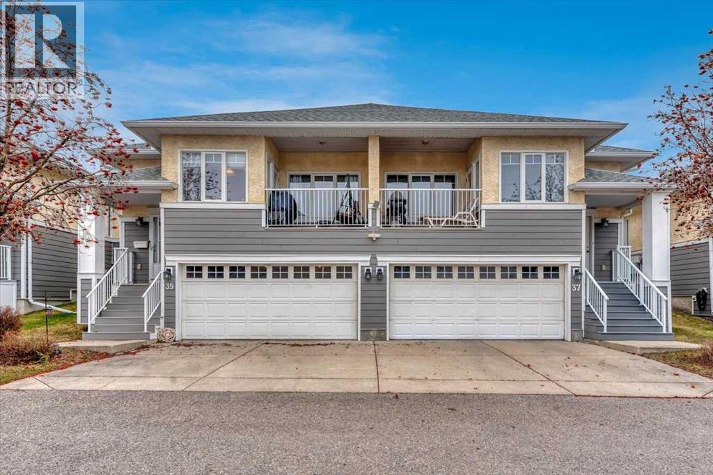 35, 72 Millside Drive SW, Calgary, Alberta