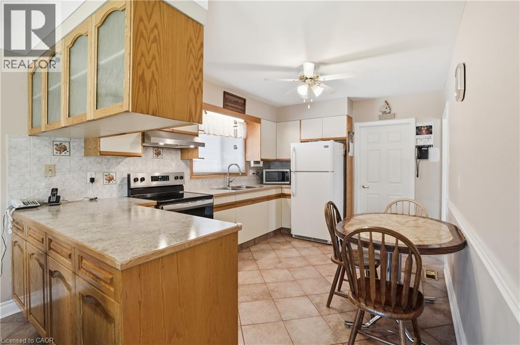 18 Pleasant Avenue, Stoney Creek, Ontario  L8G 2L2 - Photo 7 - 40843435