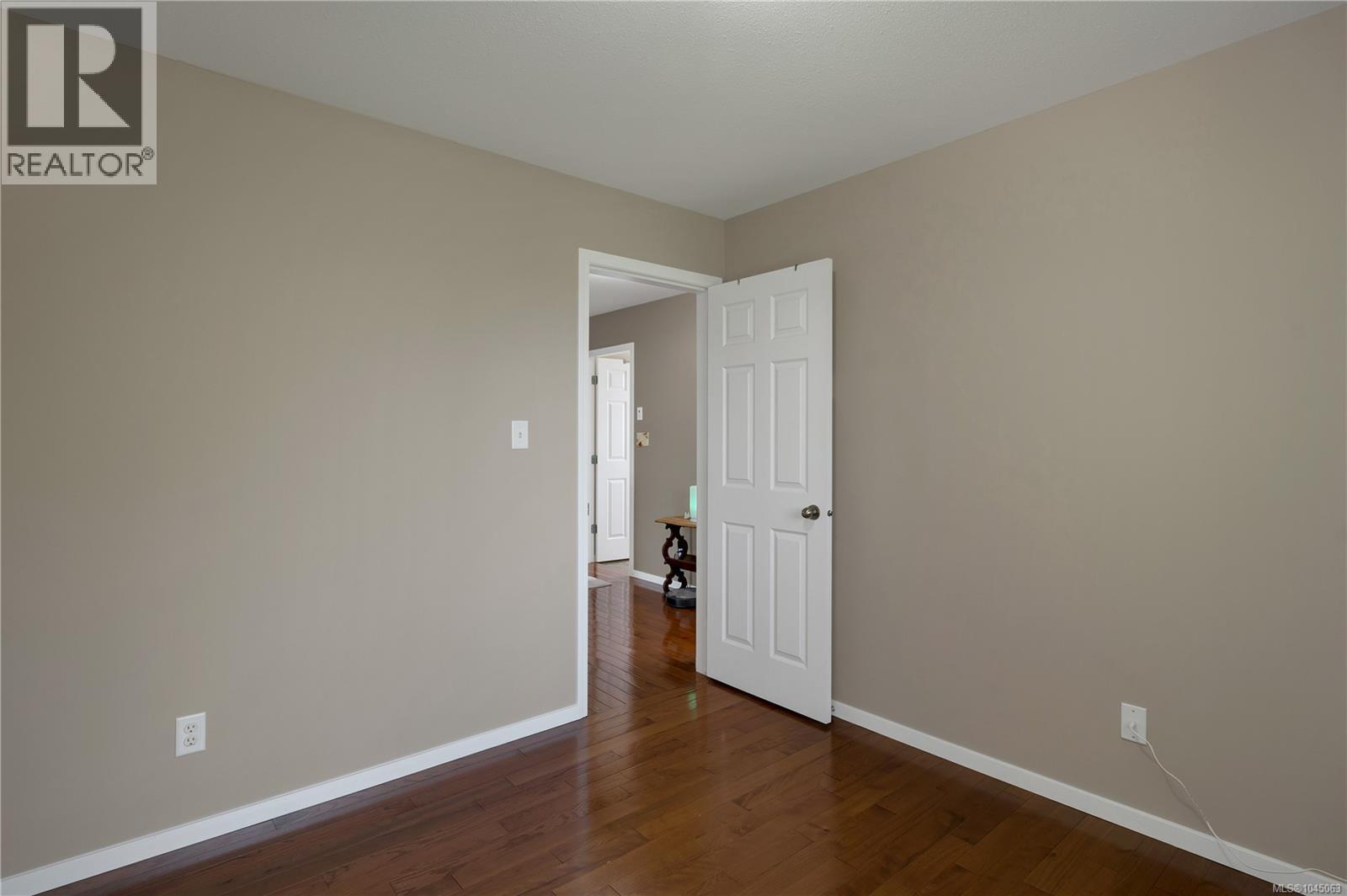 picture 32