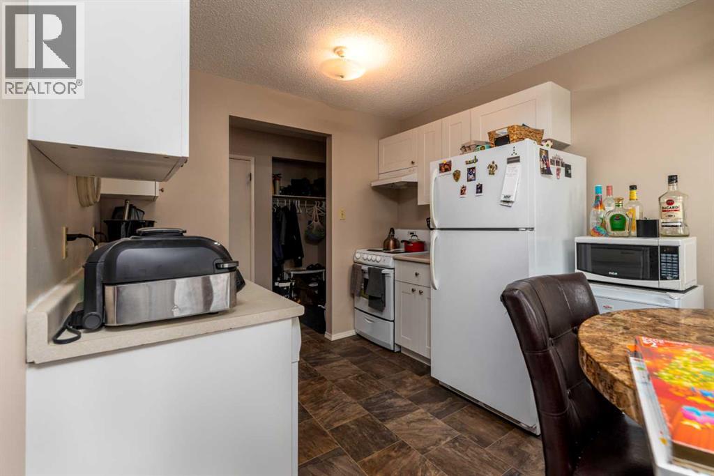 1-6, 5502 49 Avenue, Lloydminster, Saskatchewan  S0M 0V4 - Photo 6 - A2273838