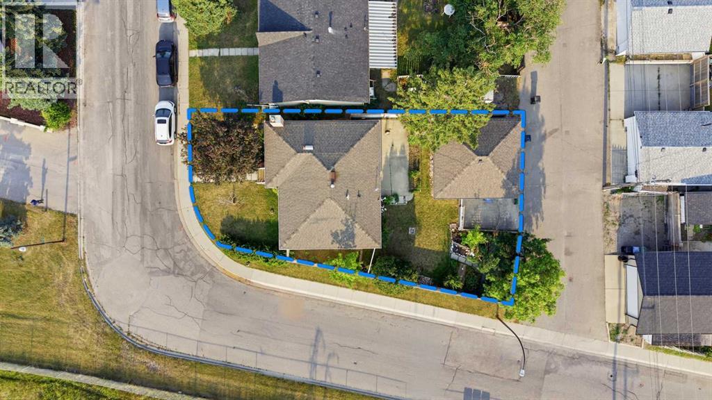 3803 14 Avenue NE, Calgary, Alberta