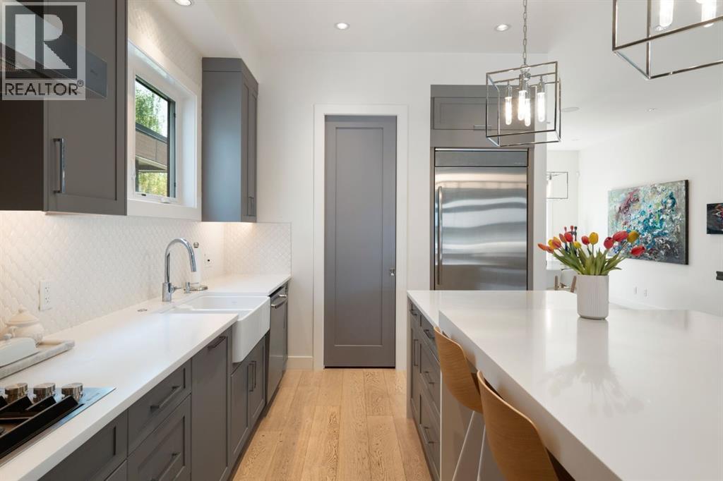 2014 48 Avenue SW, Calgary, Alberta  T2T 2T5 - Photo 17 - A2333496