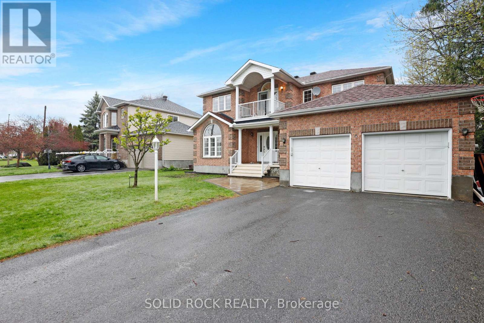 45 BASSWOOD AVENUE, Ottawa, Ontario