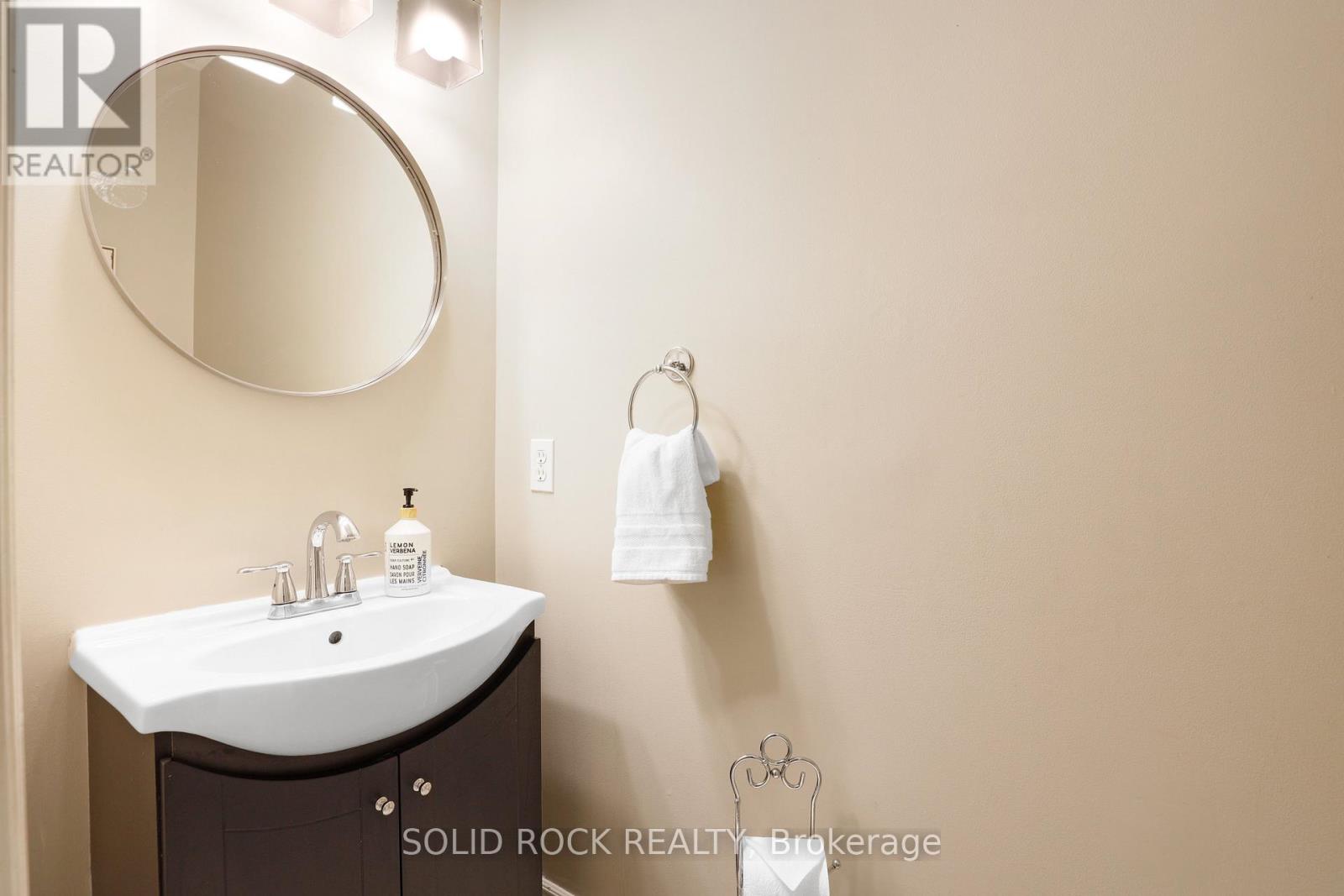 45 Basswood Avenue, Ottawa, Ontario  K2S 1X3 - Photo 14 - X13641930