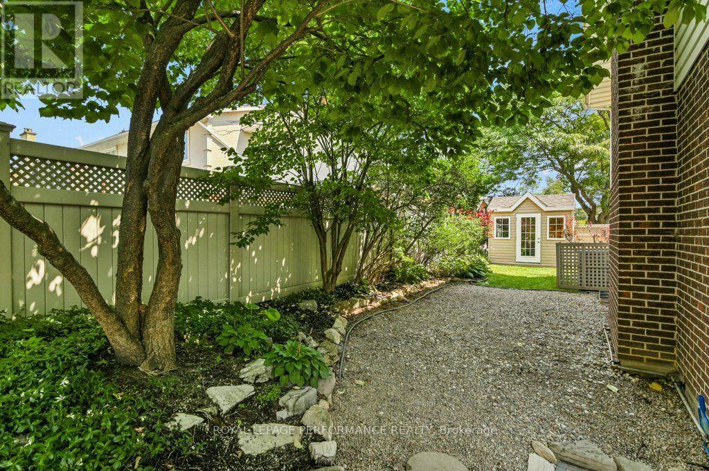 2401 Wyndale Crescent, Ottawa, Ontario  K1H 7A5 - Photo 36 - X13641950
