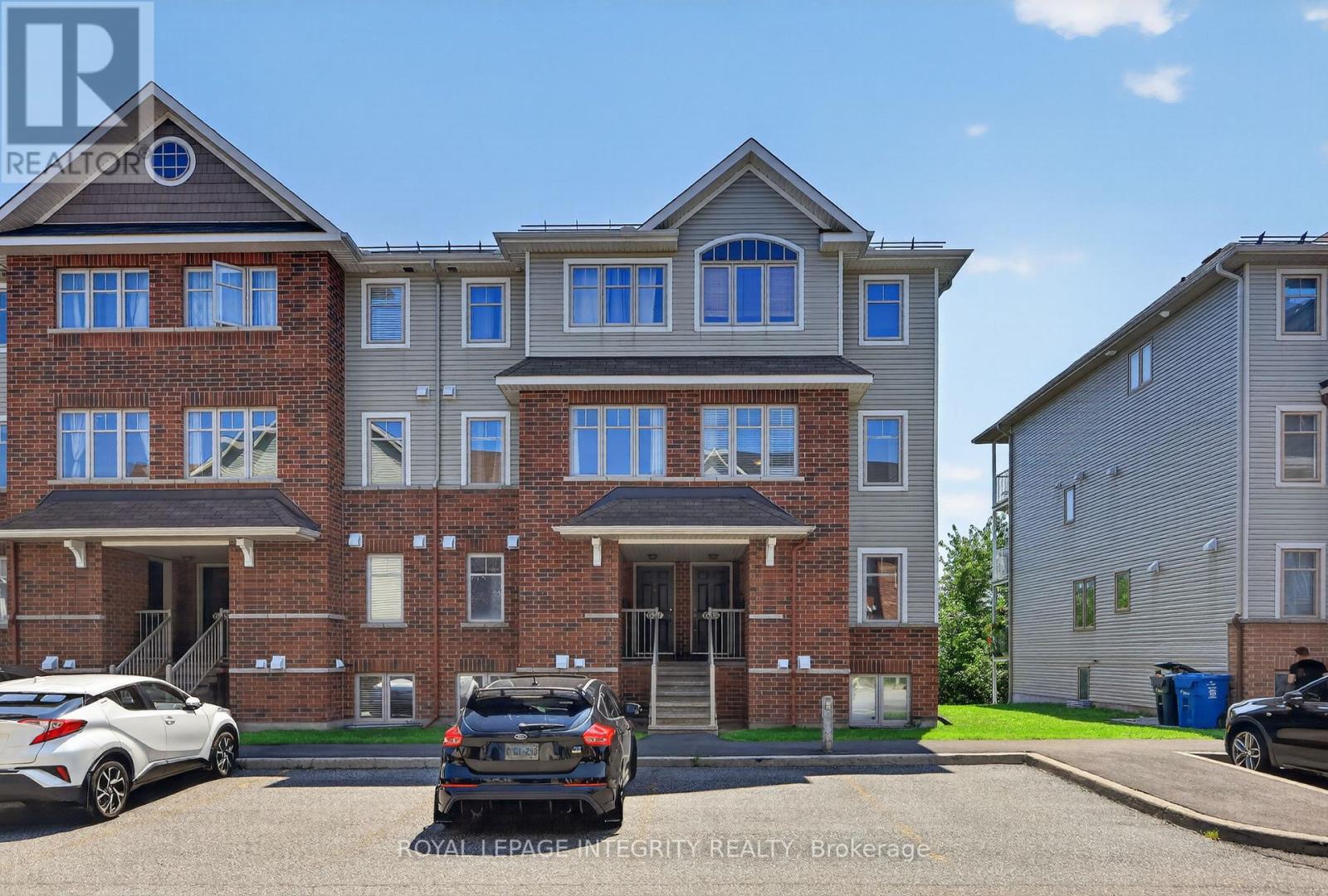 635 REARDON PRIVATE, Ottawa, Ontario