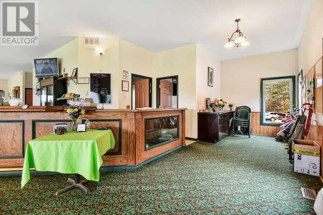 4551 Airport Road, Elizabethtown-Kitley, Ontario  K6V 5T4 - Photo 16 - X12338868