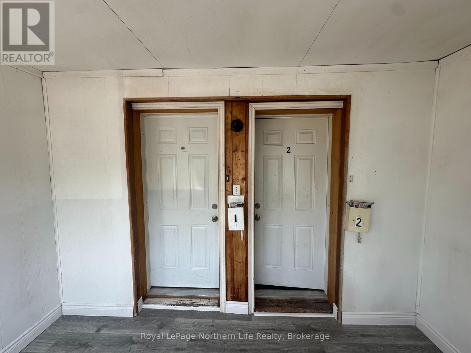 1 - 434 Worthington Street E, North Bay, Ontario  P1B 1H5 - Photo 2 - X13642090