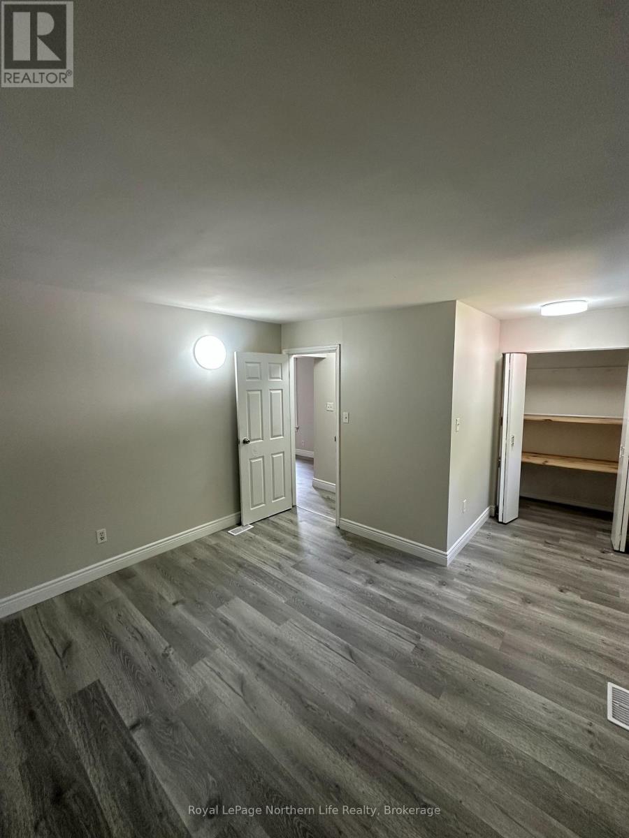 1 - 434 Worthington Street E, North Bay, Ontario  P1B 1H5 - Photo 6 - X13642090