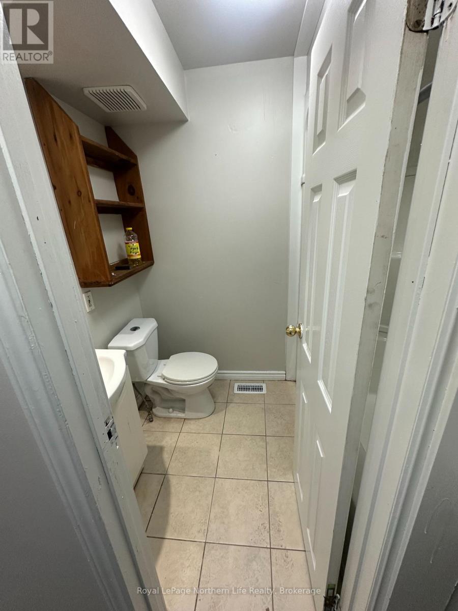 1 - 434 Worthington Street E, North Bay, Ontario  P1B 1H5 - Photo 7 - X13642090