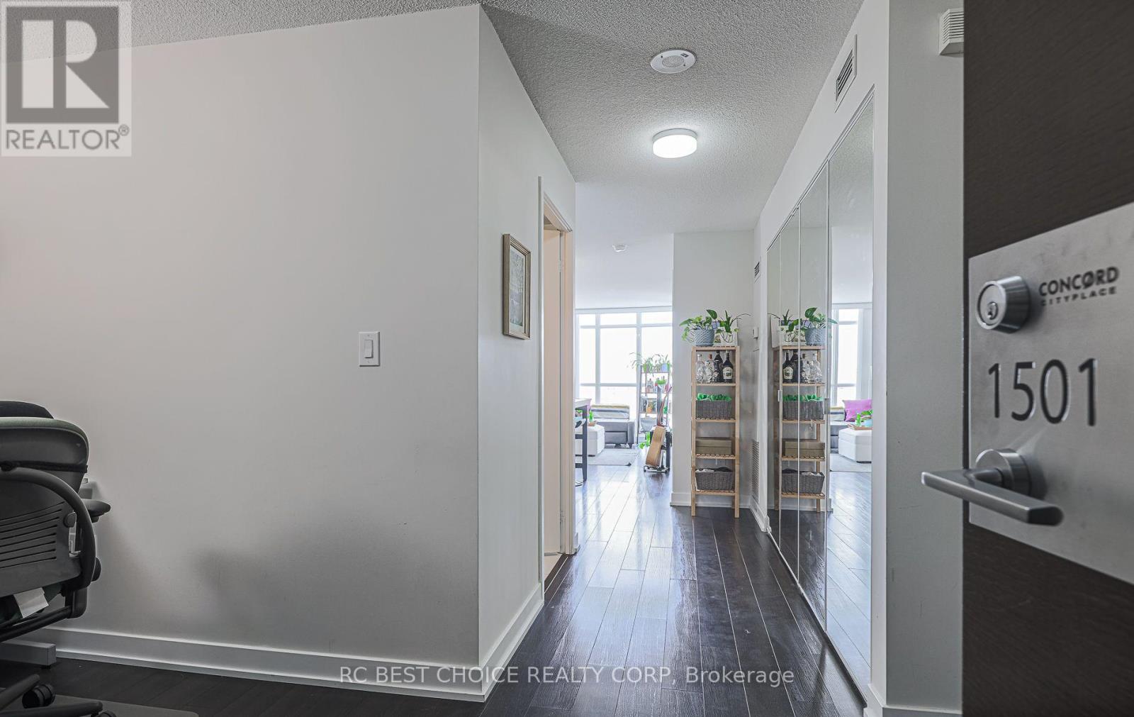 1501 - 21 Iceboat Terrace N, Toronto, Ontario  M5V 4A9 - Photo 7 - C13642058