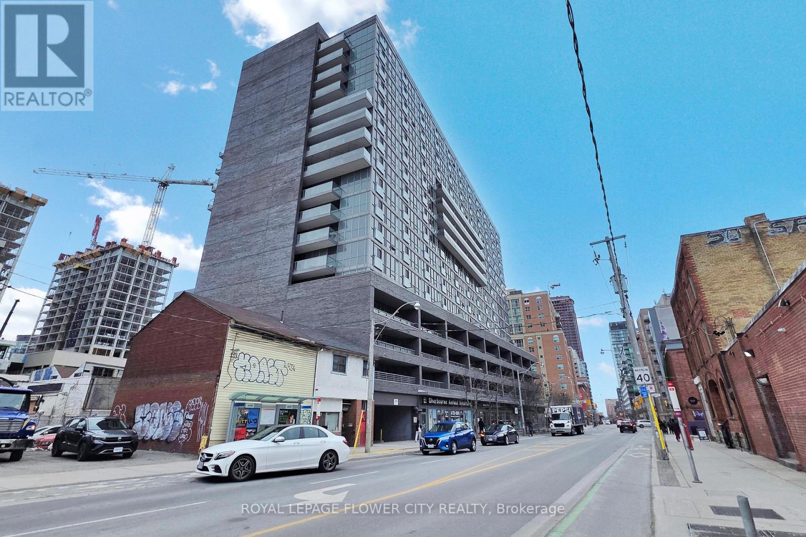 104 - 320 Richmond Street, Toronto (Moss Park), Ontario  M5A 2R3 - Photo 3 - C13642162