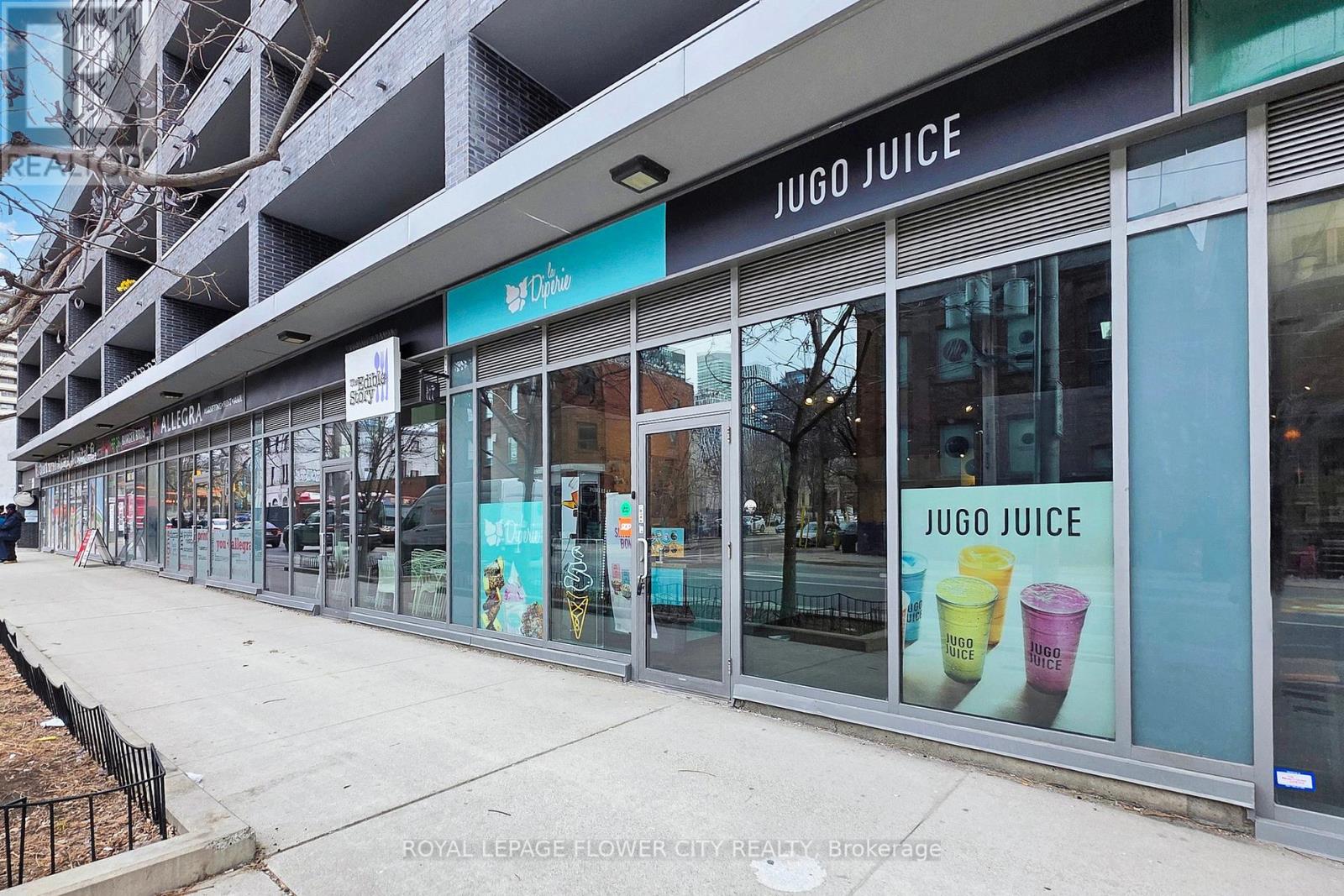 104 - 320 Richmond Street, Toronto (Moss Park), Ontario  M5A 2R3 - Photo 4 - C13642162