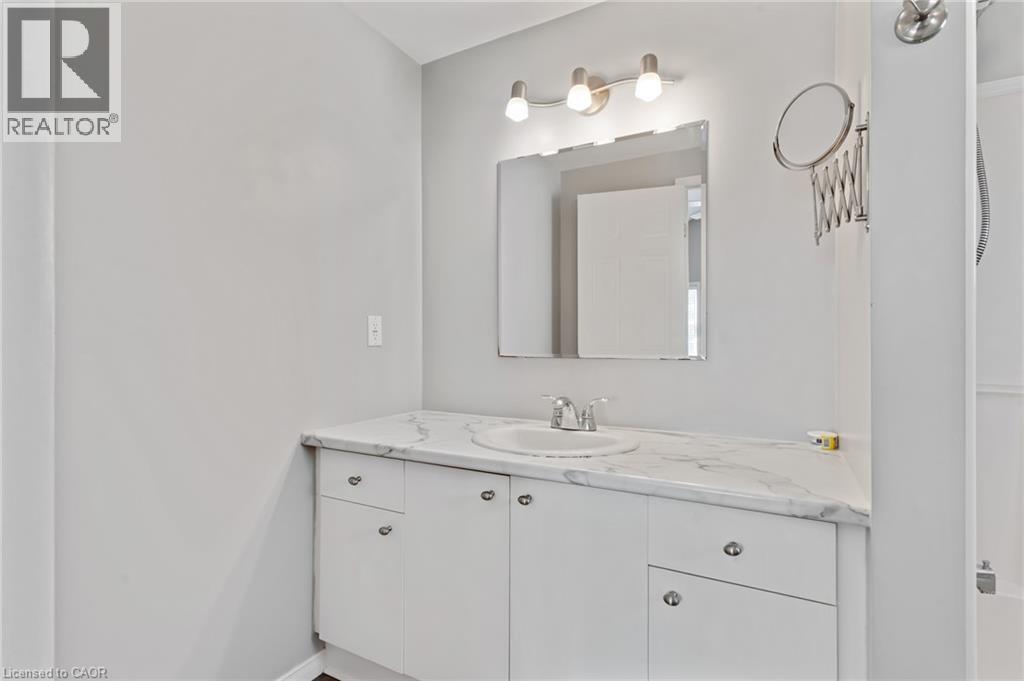 129 Kovac Road, Cambridge, Ontario  N1R 8K4 - Photo 18 - 40853031