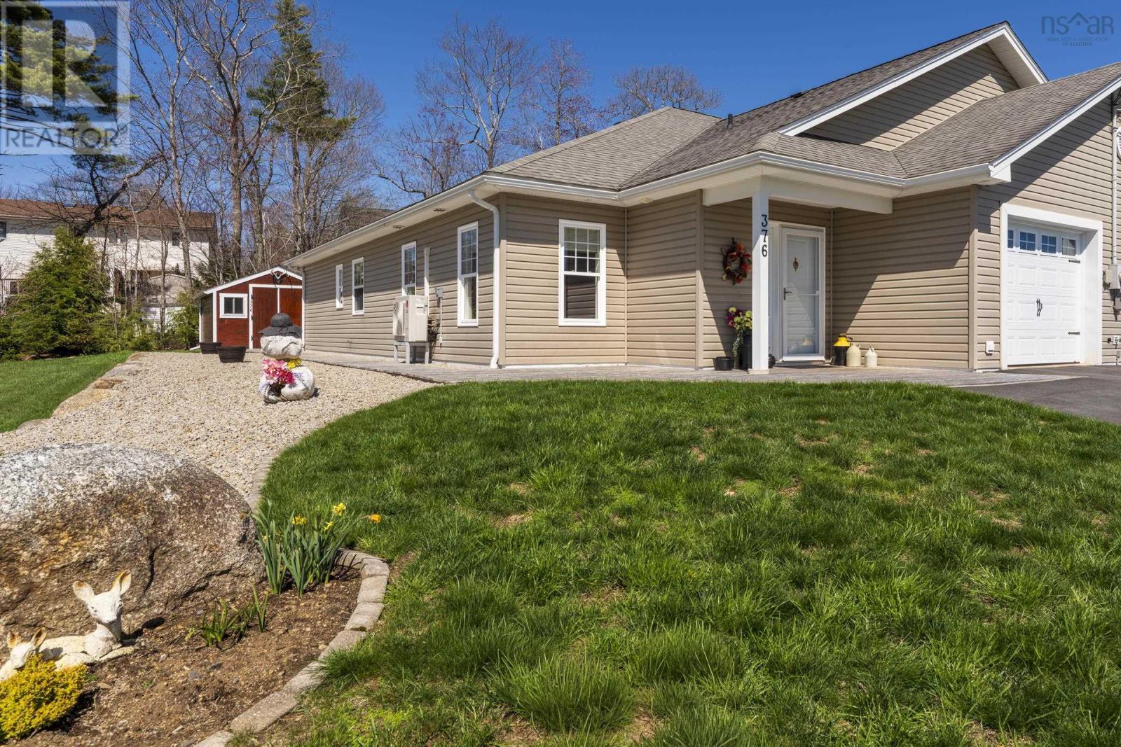 376 Glen Allan Drive, Bridgewater, Nova Scotia  B4V 0A9 - Photo 1 - 202611314