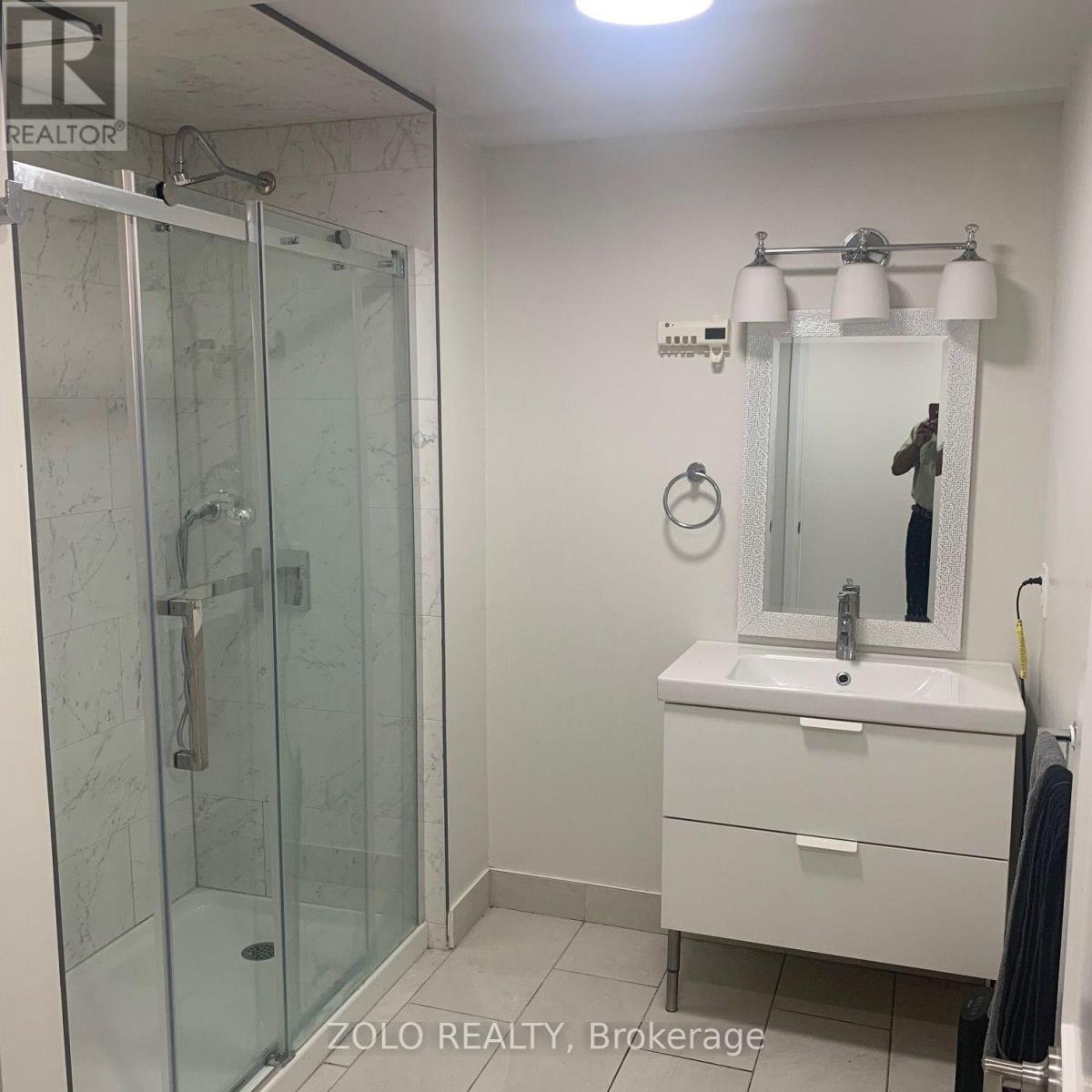 Unknown Address, ,    - Photo 10 - E13642034