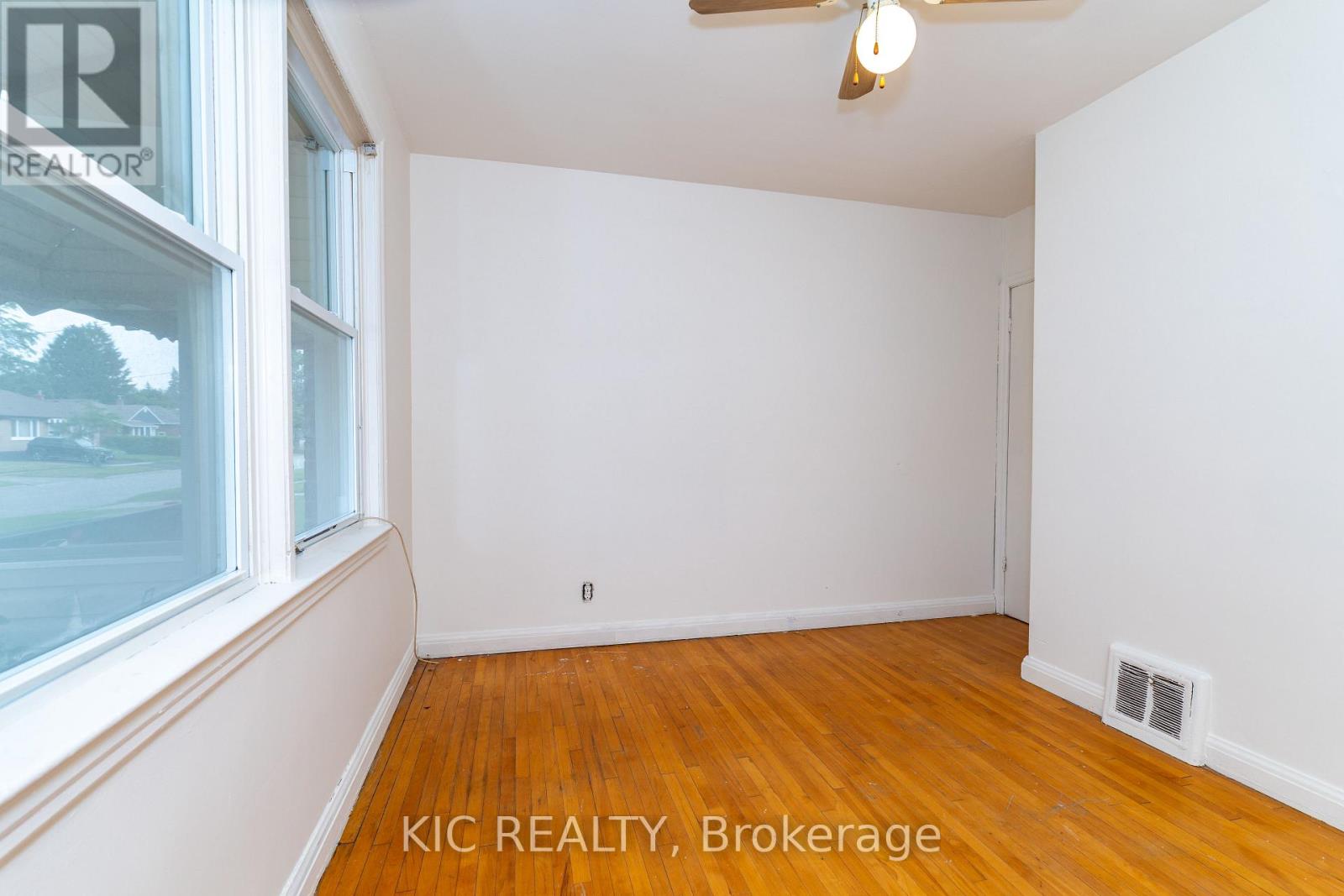 333 Cadillac Avenue S, Oshawa, Ontario  L1H 5Z9 - Photo 18 - E13642078