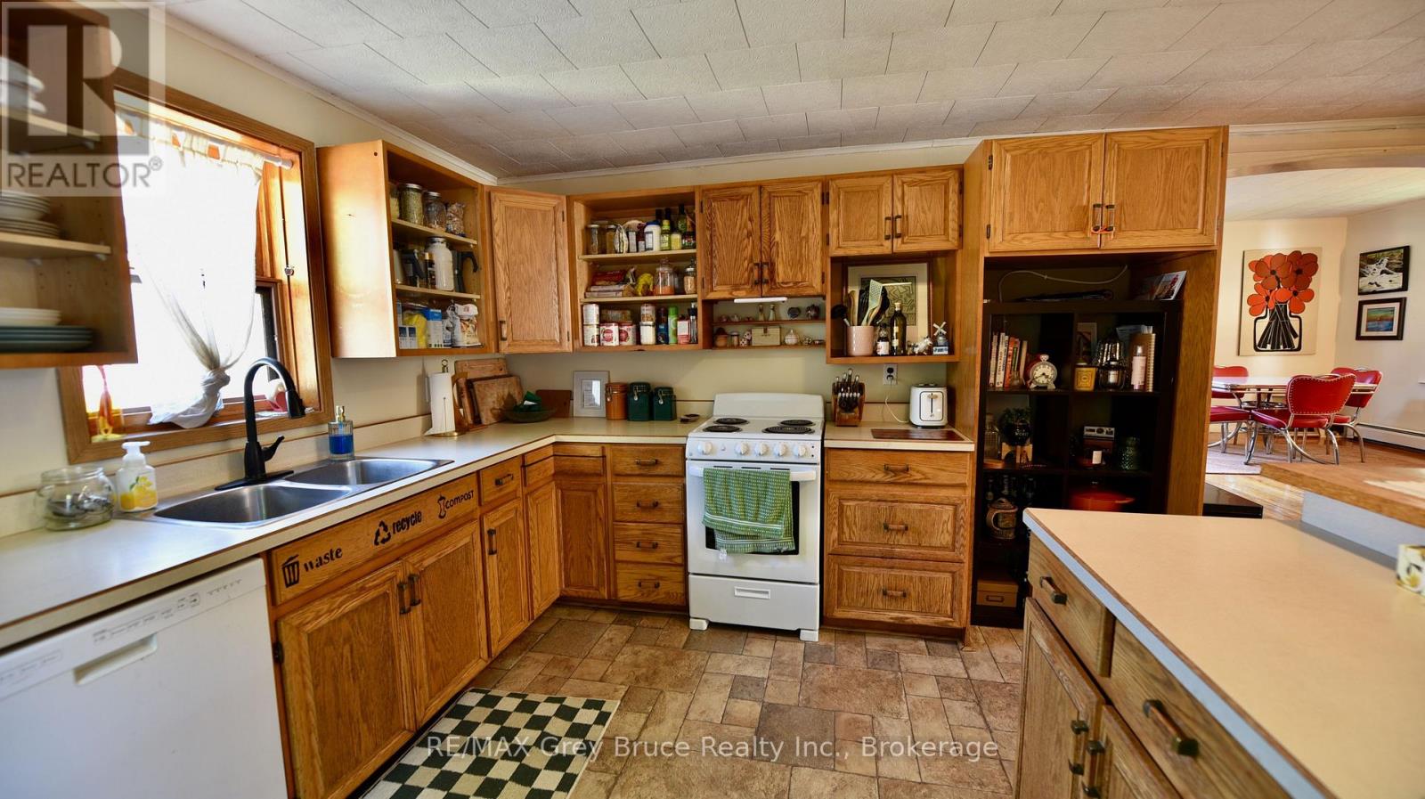 4 Mill Street, Northern Bruce Peninsula, Ontario  N0H 1W0 - Photo 18 - X13642052