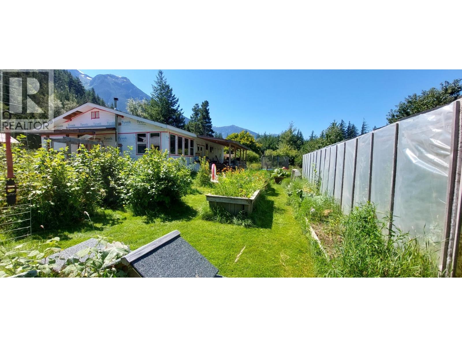 1276 Mackenzie Highway, Bella Coola, British Columbia  V0T 1C0 - Photo 18 - R3152792