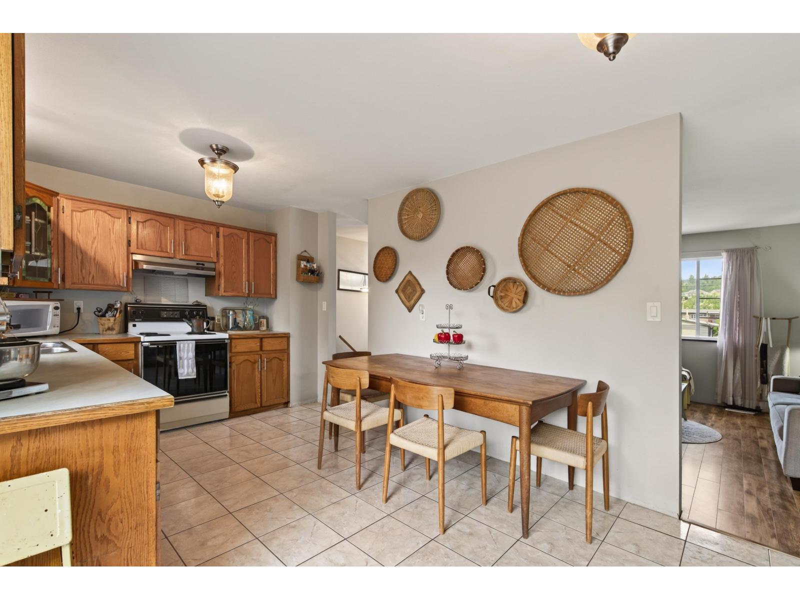 33598 8 Avenue, Mission, British Columbia  V2V 2H7 - Photo 14 - R3151147