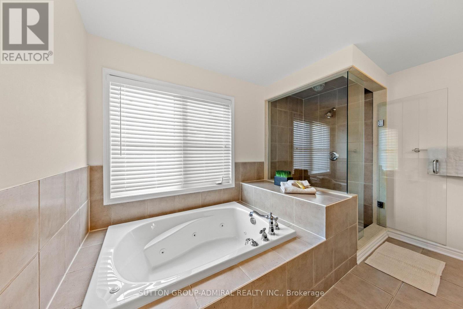 323 Cheryl Mews Boulevard, Newmarket, Ontario  L3X 3J6 - Photo 28 - N13607534