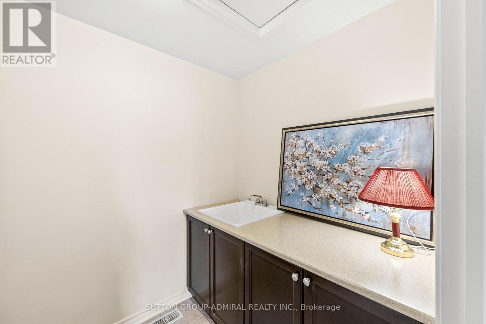 323 Cheryl Mews Boulevard, Newmarket, Ontario  L3X 3J6 - Photo 35 - N13607534