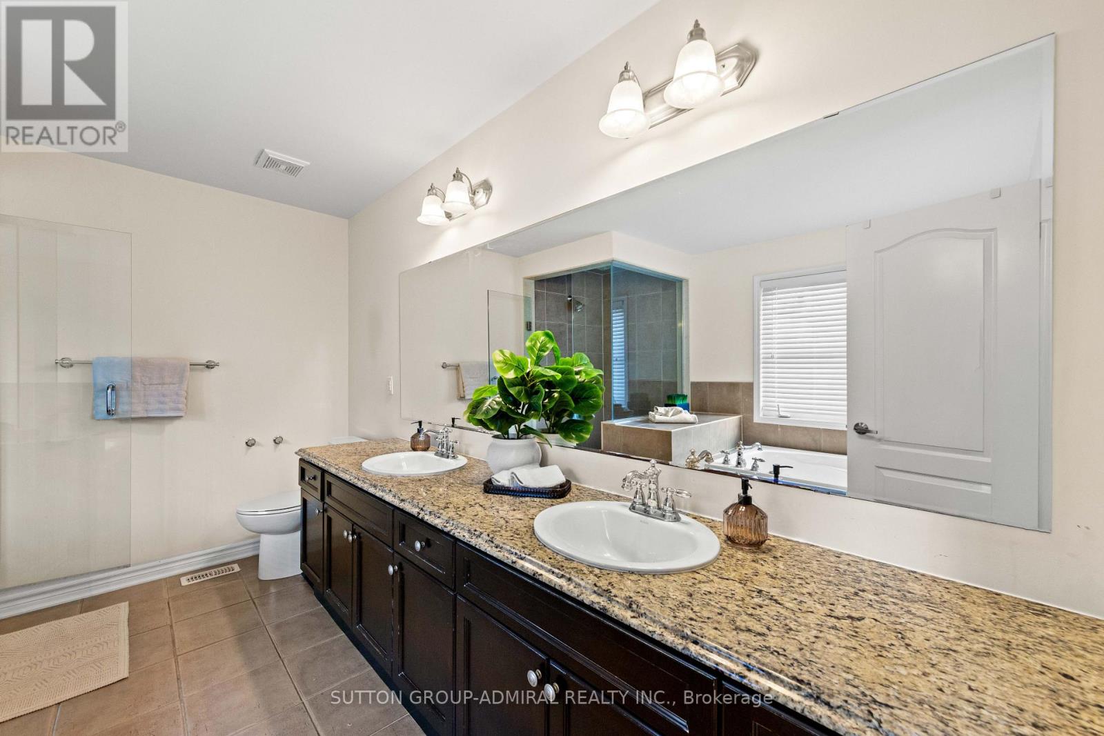 323 Cheryl Mews Boulevard, Newmarket, Ontario  L3X 3J6 - Photo 27 - N13607534