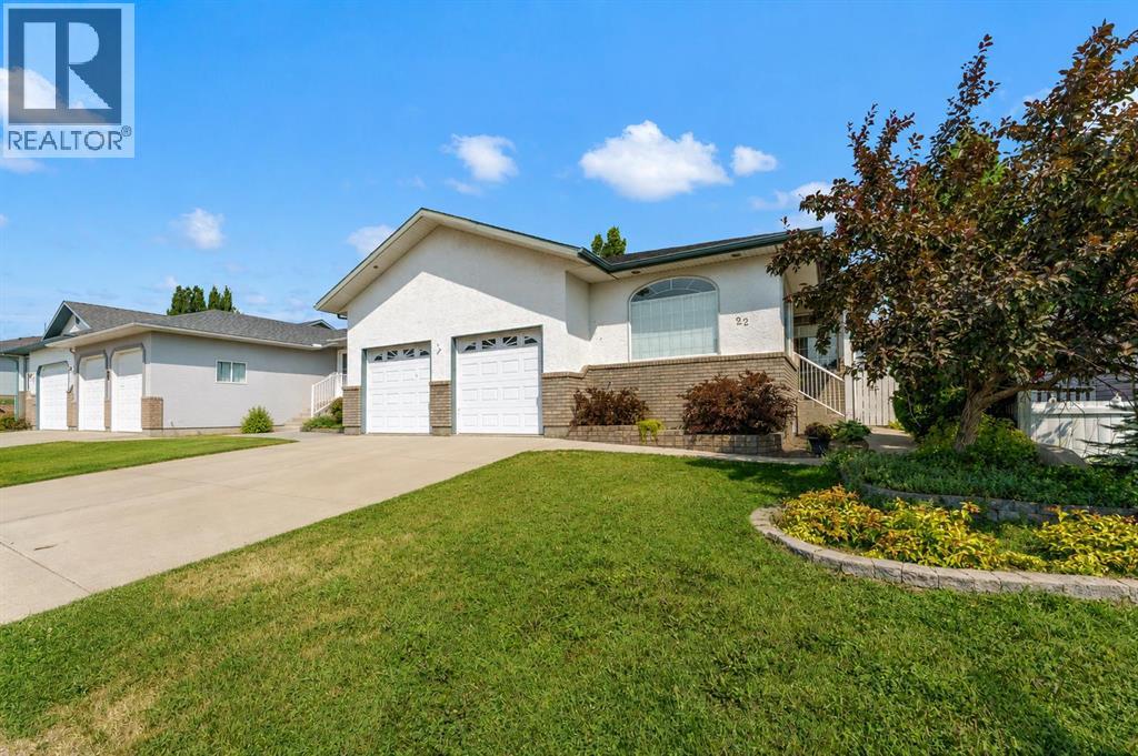 22 Penland Way NE, medicine hat, Alberta