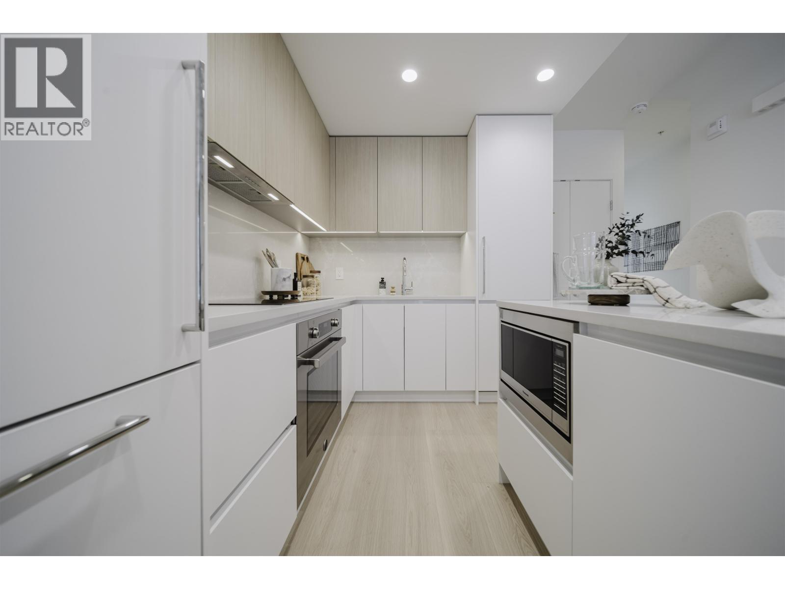 307 595 Kemsley Avenue, Coquitlam, British Columbia V3J 0T4 - Photo 5 - R3152951