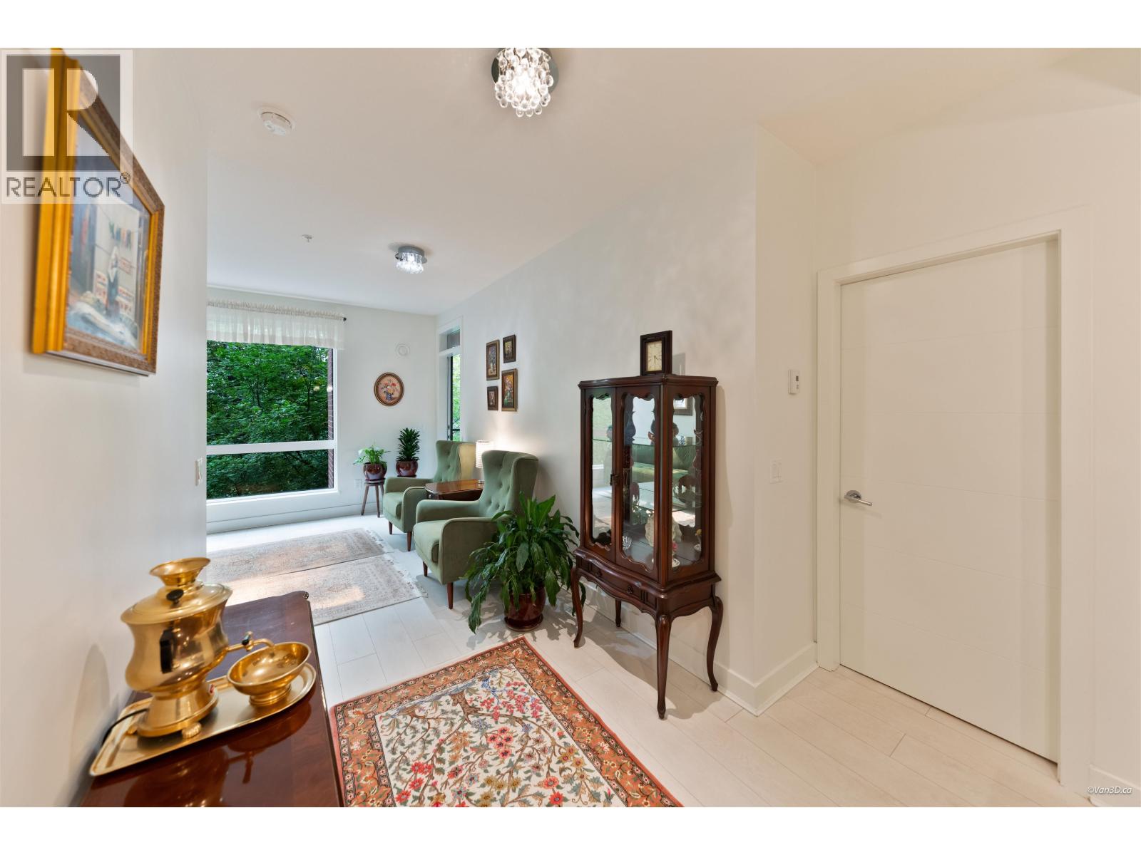 205 733 W 3rd Street, North Vancouver, British Columbia V7M 0C8 - Photo 12 - R3152973