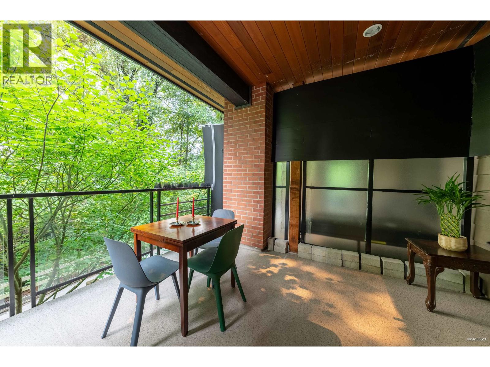 205 733 W 3rd Street, North Vancouver, British Columbia V7M 0C8 - Photo 19 - R3152973