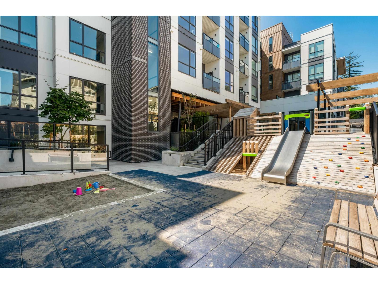 403 6585 195a Street, Surrey, British Columbia  V4N 6Y9 - Photo 35 - R3152095