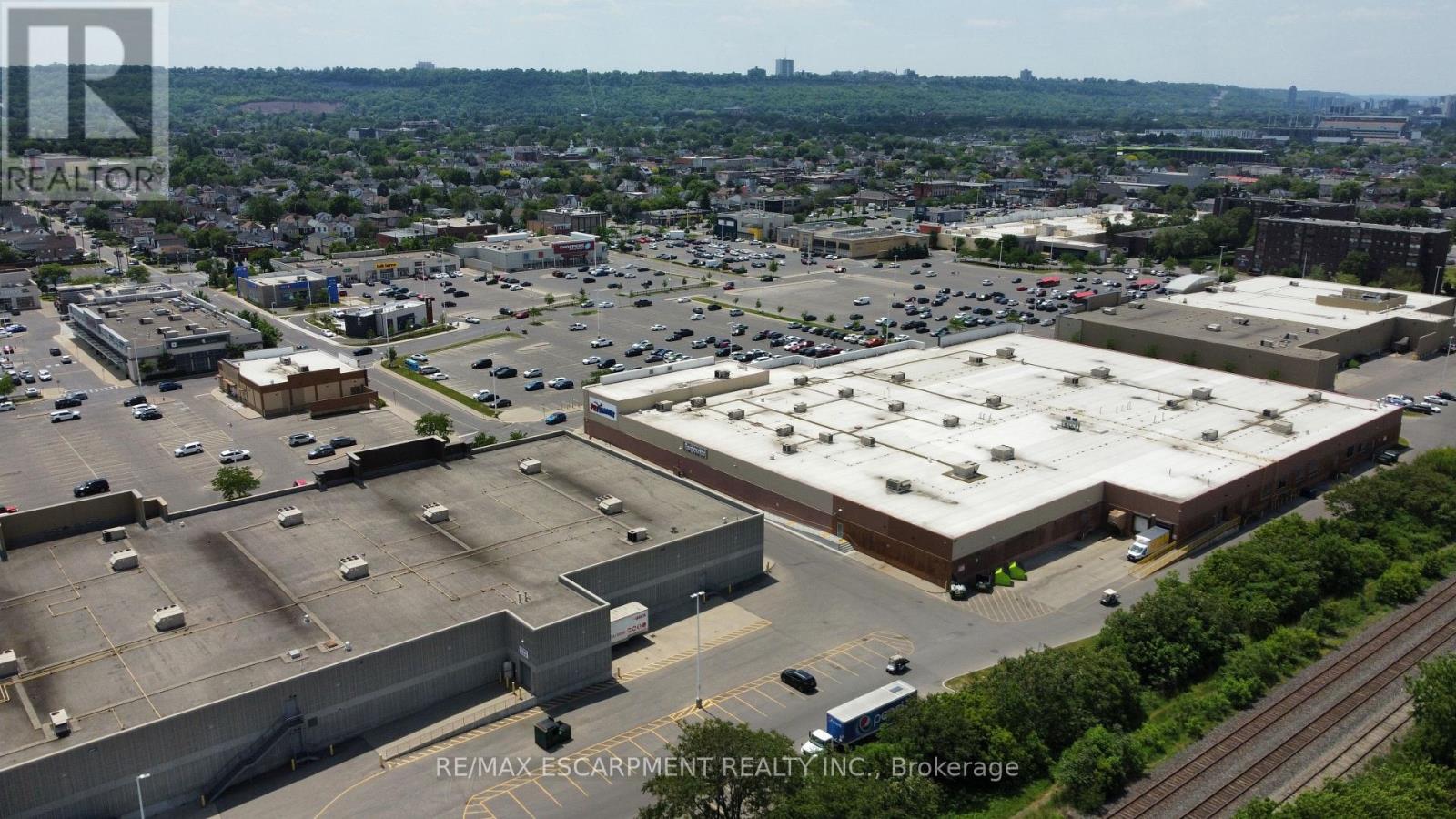 141 Mcanulty Boulevard, Hamilton, Ontario  L8H 3H6 - Photo 47 - X13480980