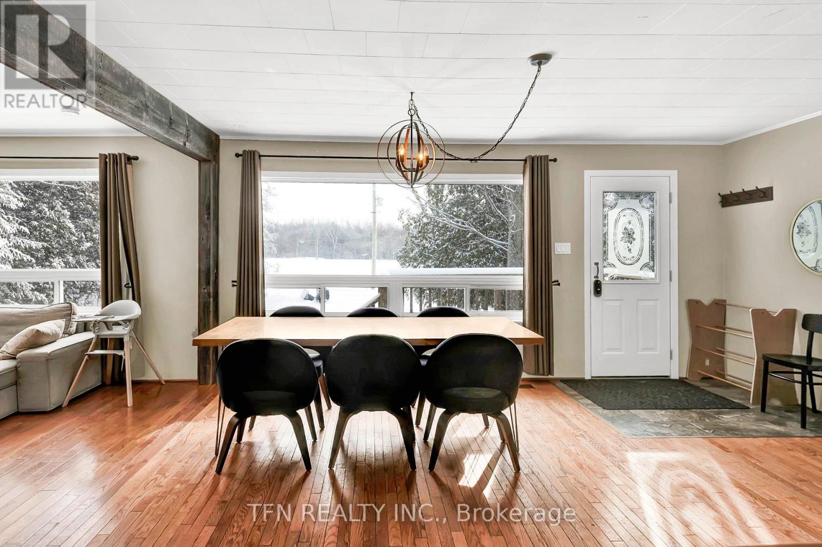 322 Concession Road W, Tiny, Ontario  L0L 2J0 - Photo 4 - S13641934