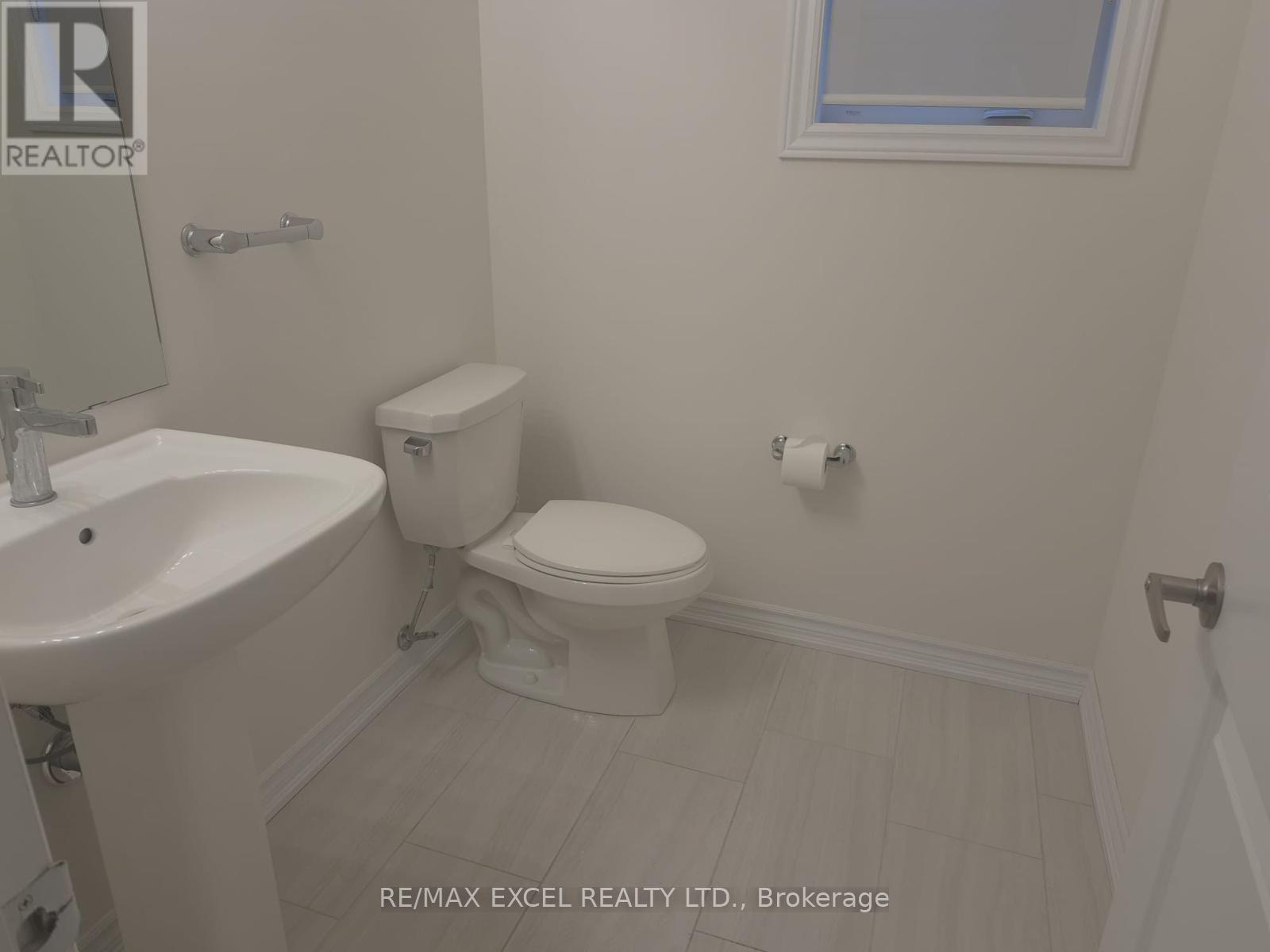 42 Simona Avenue, Wasaga Beach, Ontario  L9Z 0L3 - Photo 11 - S13642032