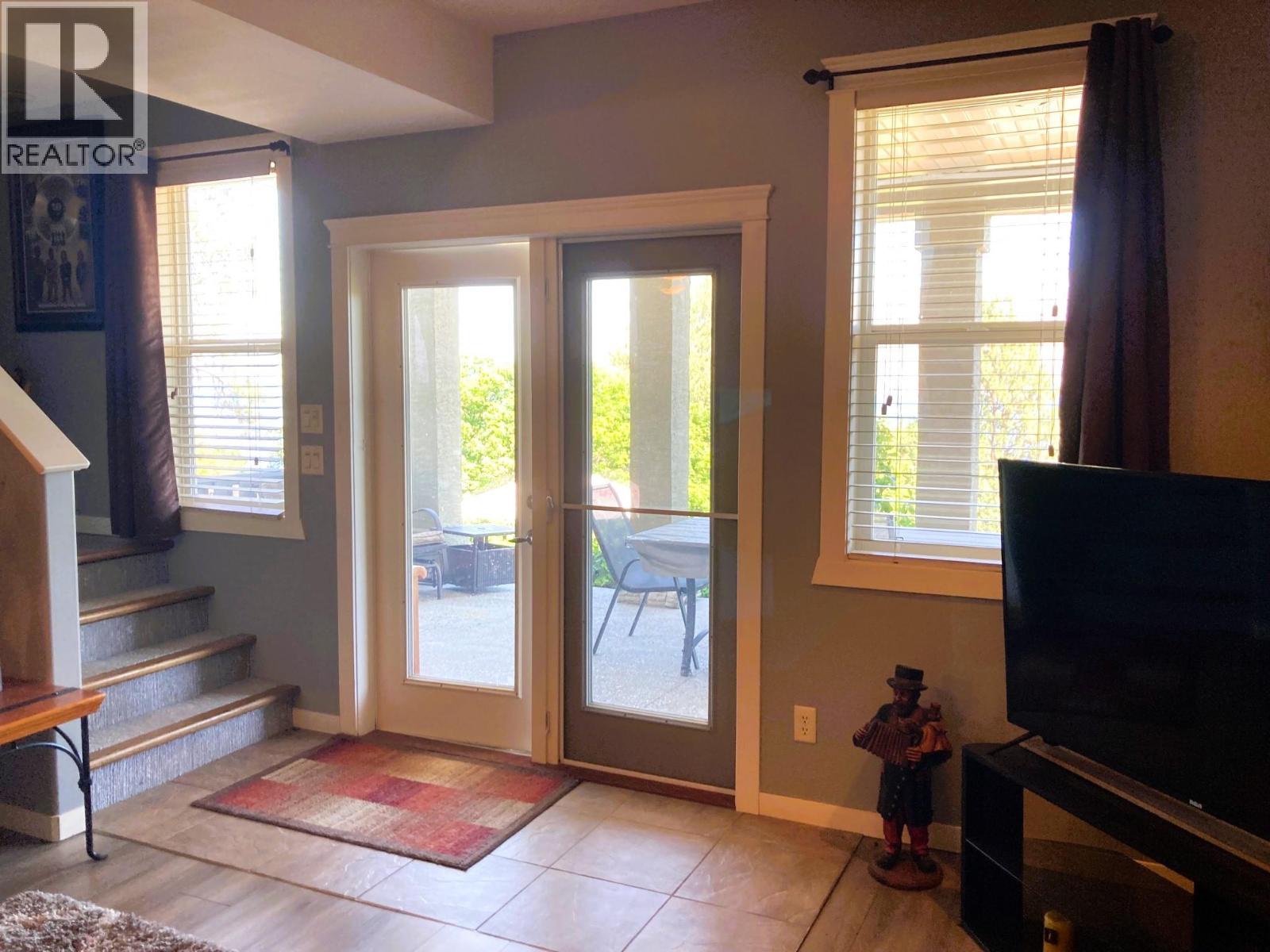 6515 Ferguson Place, Peachland, British Columbia  V0H 1X7 - Photo 32 - 10396111