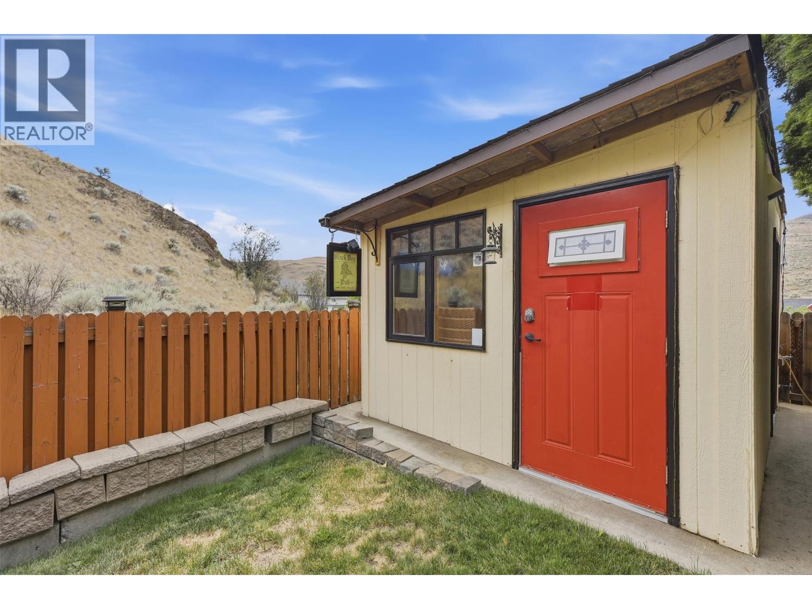 992 Quail Court, Kamloops, British Columbia  V2B 8P2 - Photo 77 - 10394405