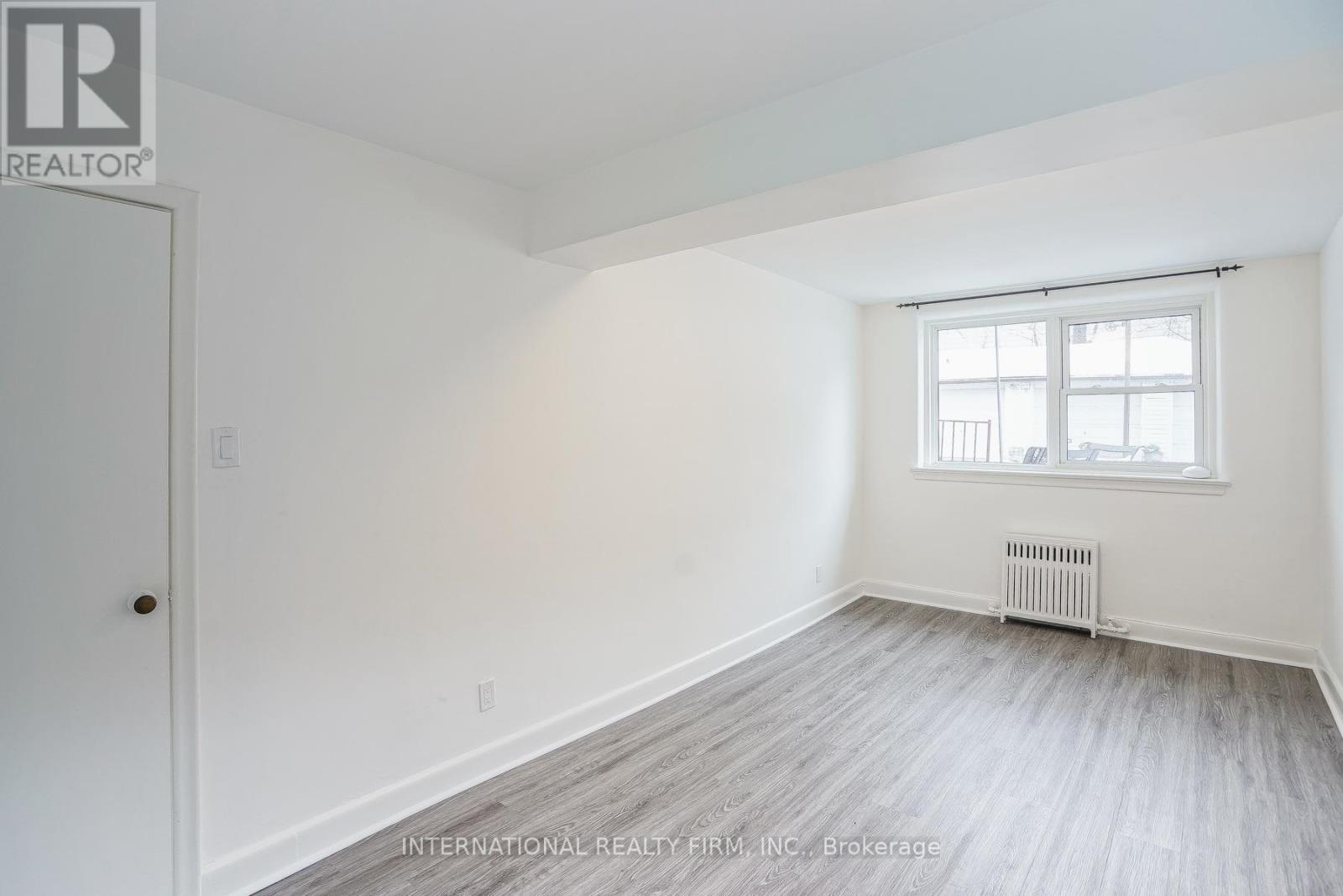 3 - 293 Indian Grove W, Toronto, Ontario  M6P 2H6 - Photo 13 - W13641966