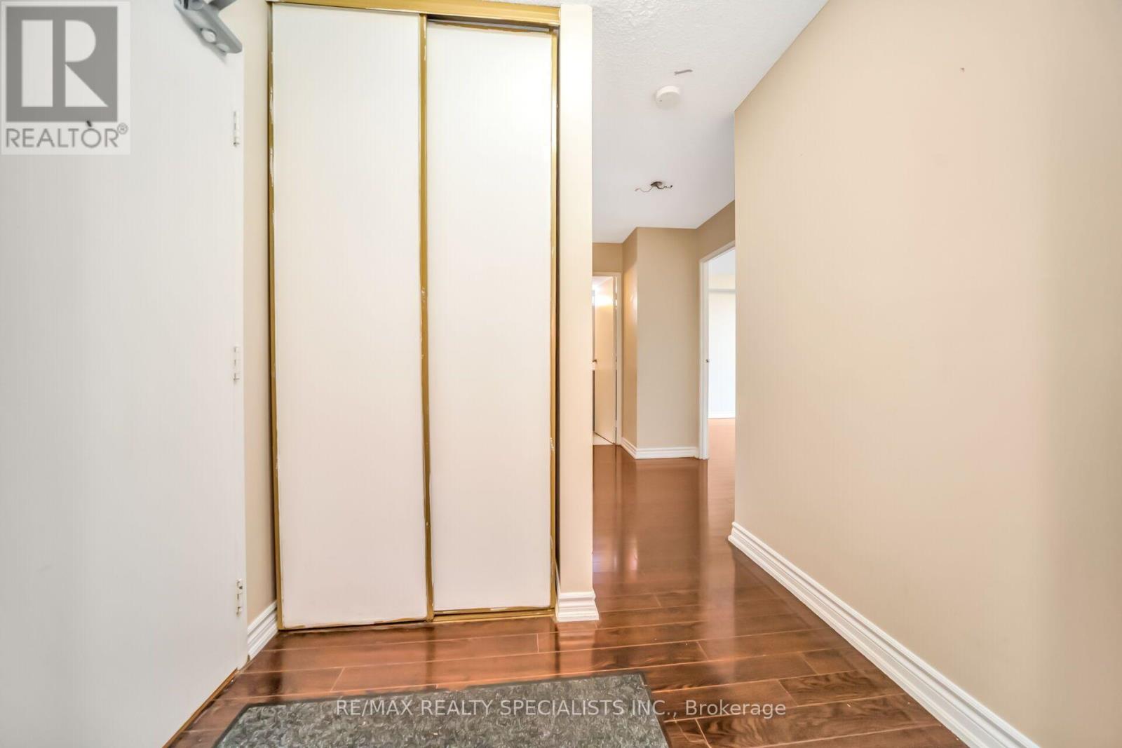 1008 - 4 Kings Cross Road, Brampton, Ontario L6T 3X8 - Photo 12 - W13641970