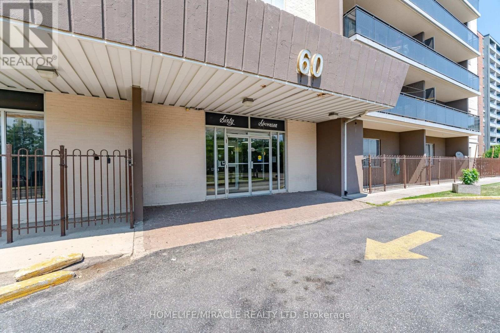 1105 - 60 Stevenson Road, Toronto, Ontario  M9V 2B4 - Photo 3 - W13641982