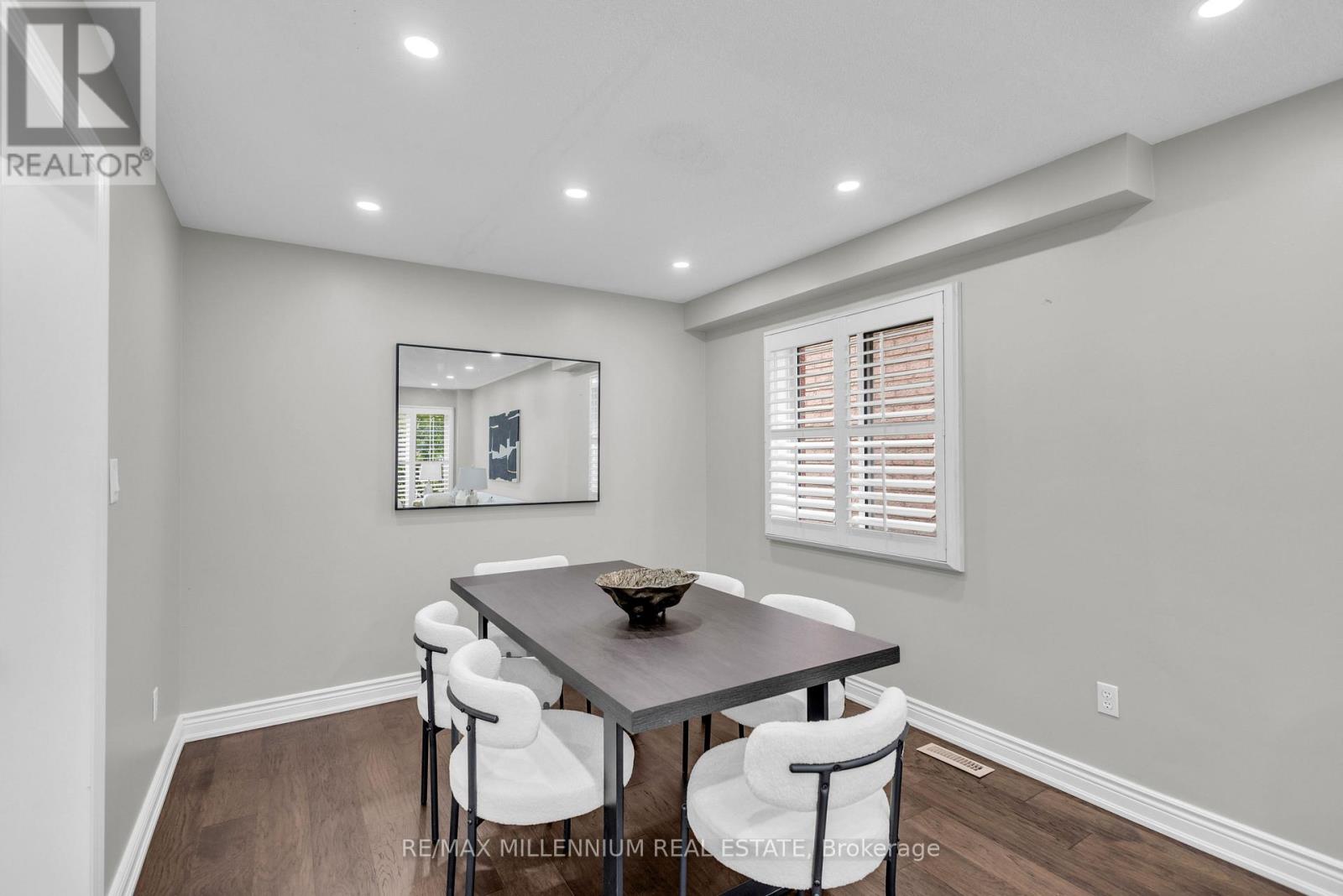 252 Mountainberry Road, Brampton, Ontario  L6R 1H9 - Photo 9 - W13642132