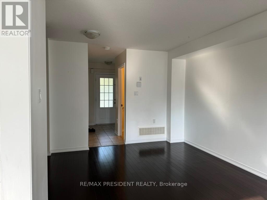 4 Avedisian Street, Brantford, Ontario  N3T 0G8 - Photo 3 - X13641938