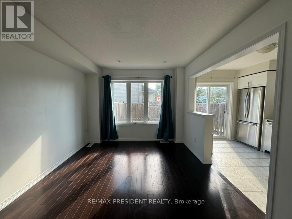 4 Avedisian Street, Brantford, Ontario  N3T 0G8 - Photo 4 - X13641938