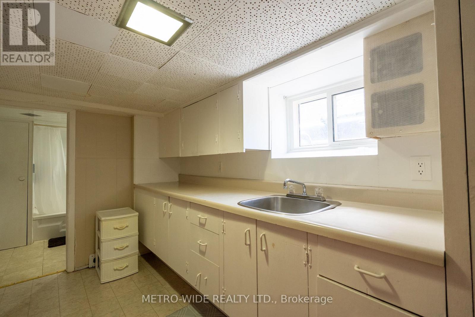 476 First Avenue E, North Bay, Ontario  P1B 1K3 - Photo 25 - X13642030