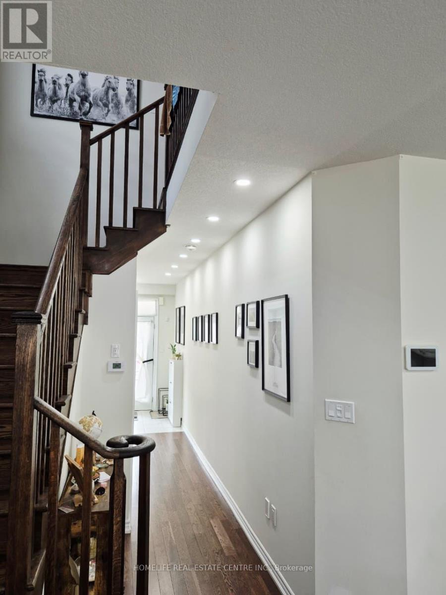 14 Amos Avenue, Brantford, Ontario  N3T 0V4 - Photo 2 - X13642056