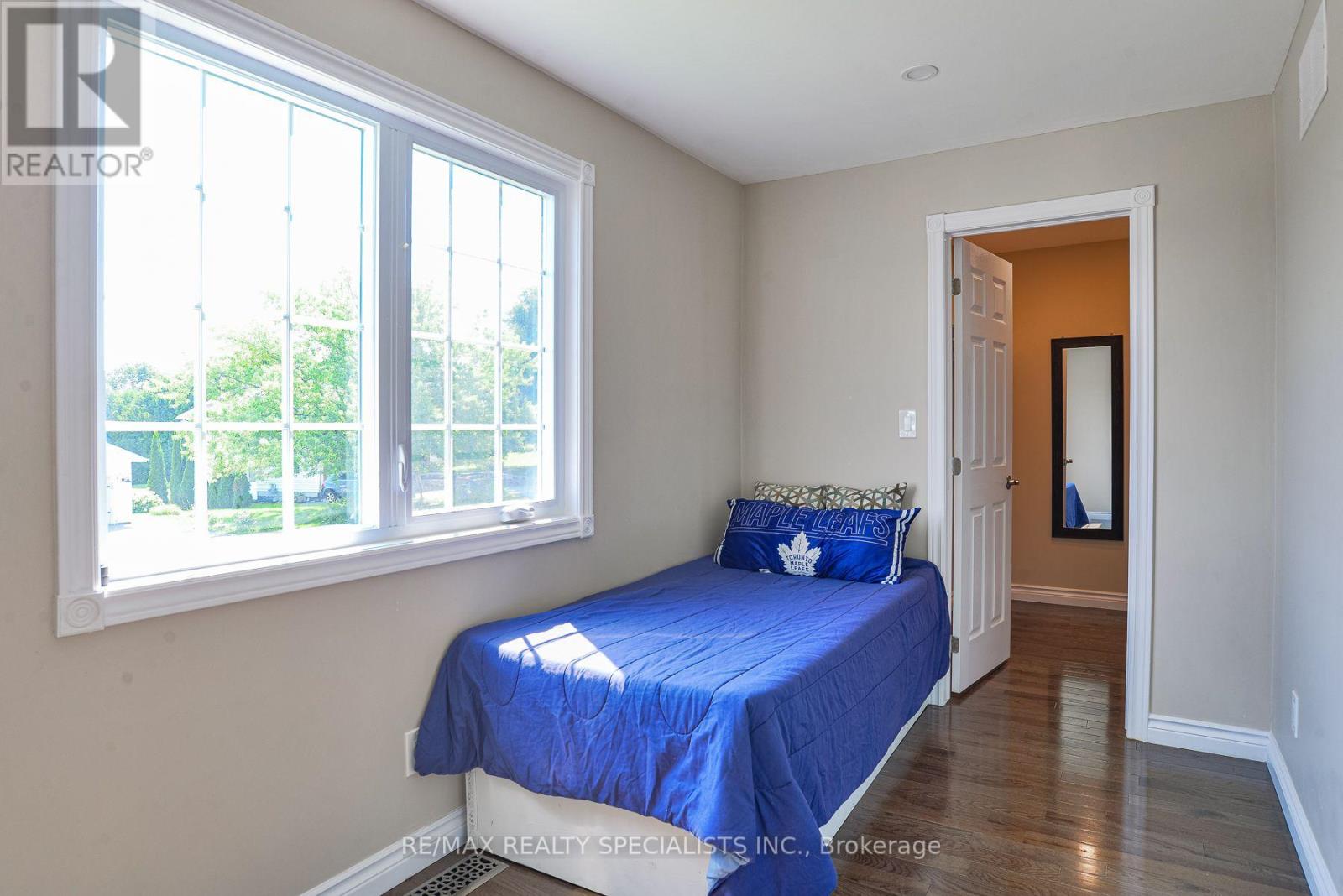 15 Lankin Avenue, Bracebridge, Ontario  P1L 1Y4 - Photo 17 - X13642084