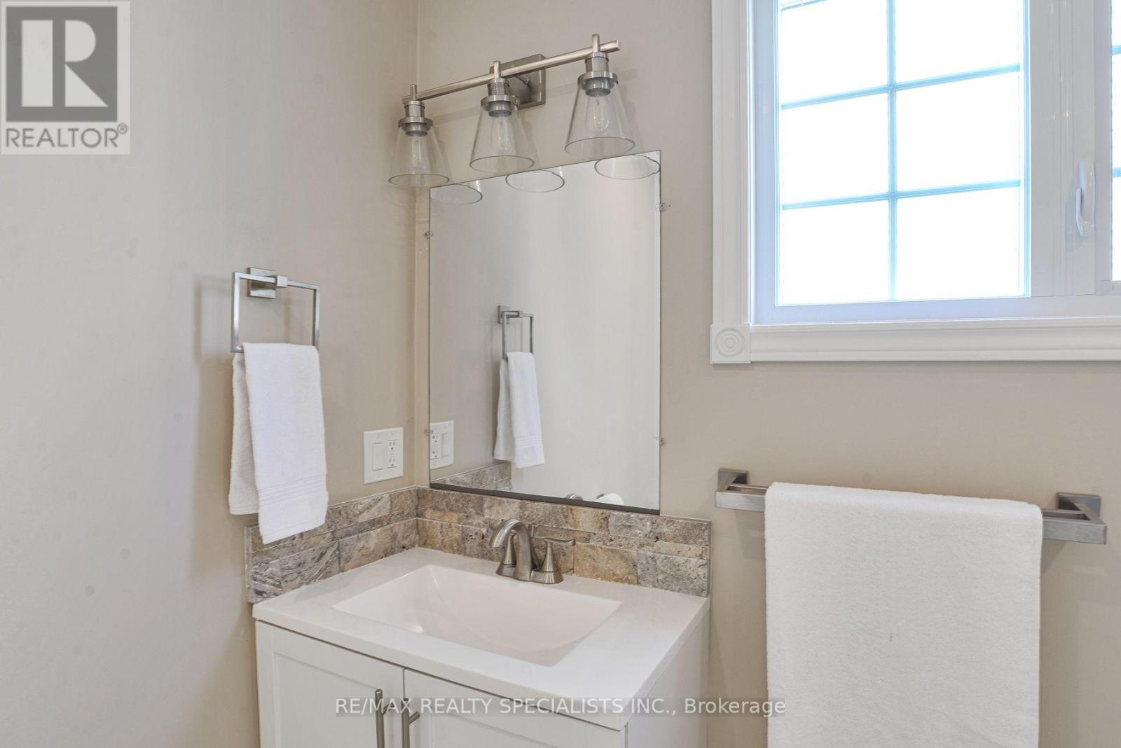 15 Lankin Avenue, Bracebridge, Ontario  P1L 1Y4 - Photo 25 - X13642084