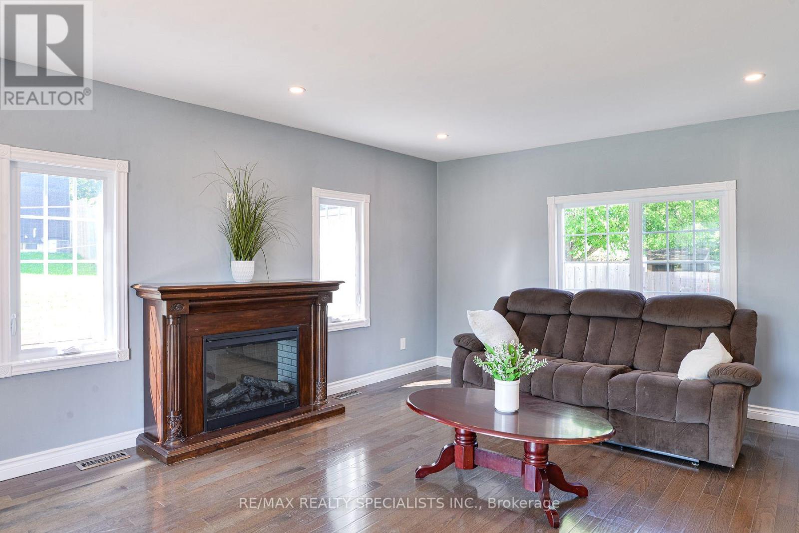 15 Lankin Avenue, Bracebridge, Ontario  P1L 1Y4 - Photo 8 - X13642084