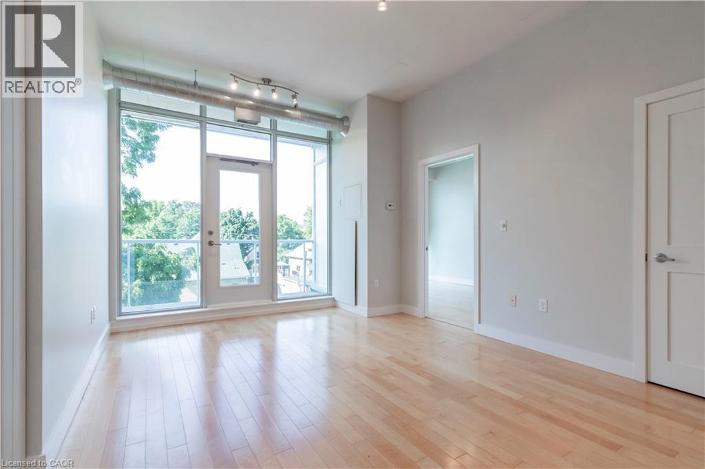 42 Bridgeport Road E Unit# 301, Waterloo, Ontario  N2J 0B3 - Photo 3 - 40847381